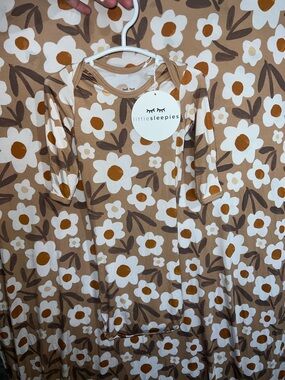 Little Sleepies Daisy Daydream Infant Gown